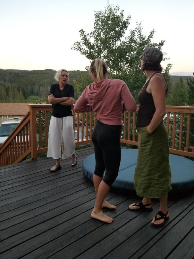 Valley Hi Hotel Фрейзер Экстерьер фото
